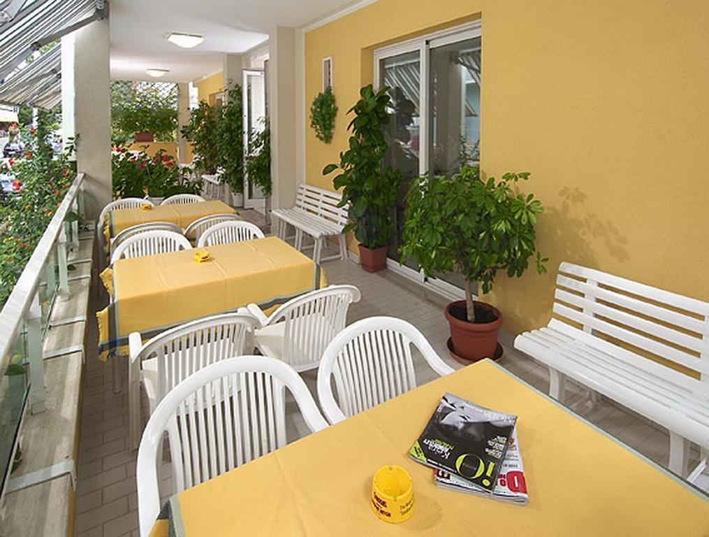 Hotel Vienna Senigallia Dış mekan fotoğraf