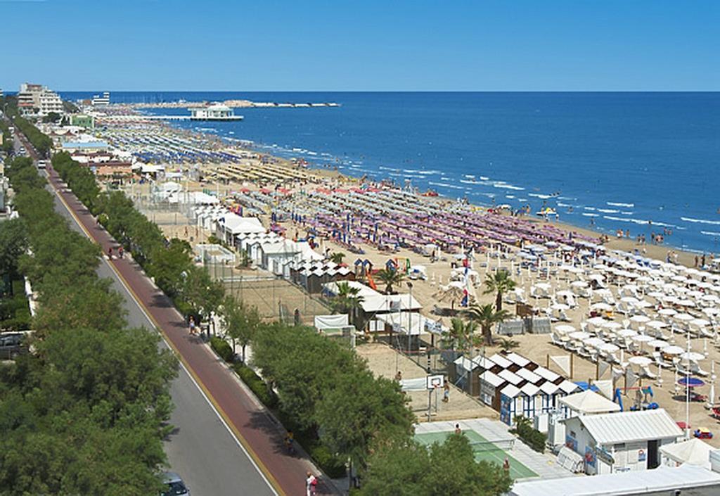 Hotel Vienna Senigallia Dış mekan fotoğraf